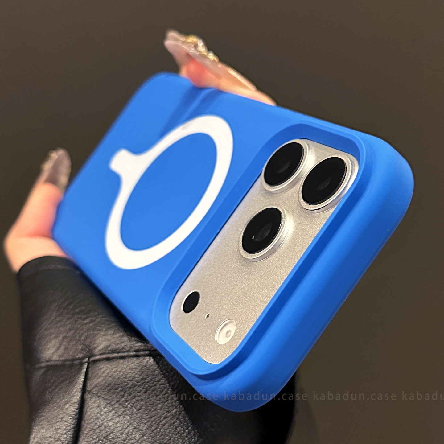 オリジナルドーパミン液体シリコン製Magsafe対応iPho - Liquid Silicone Magnetic Phone Case のレビューと価格